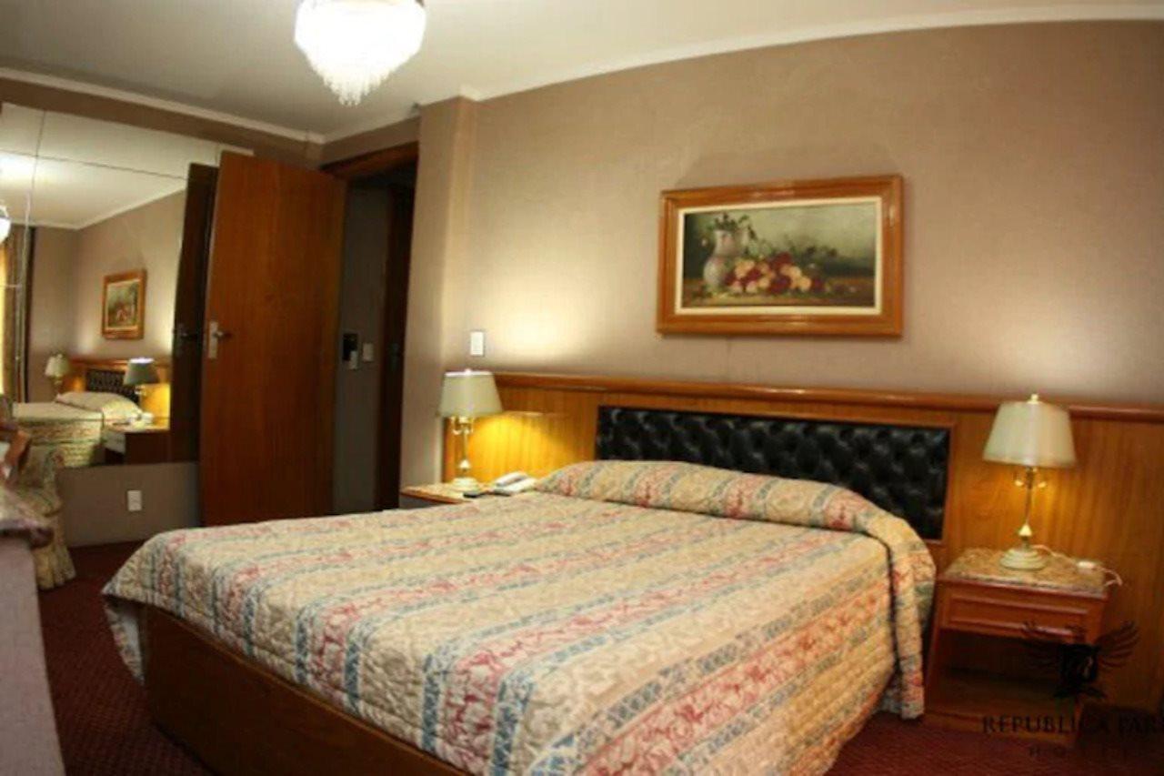 Republica Park Hotel