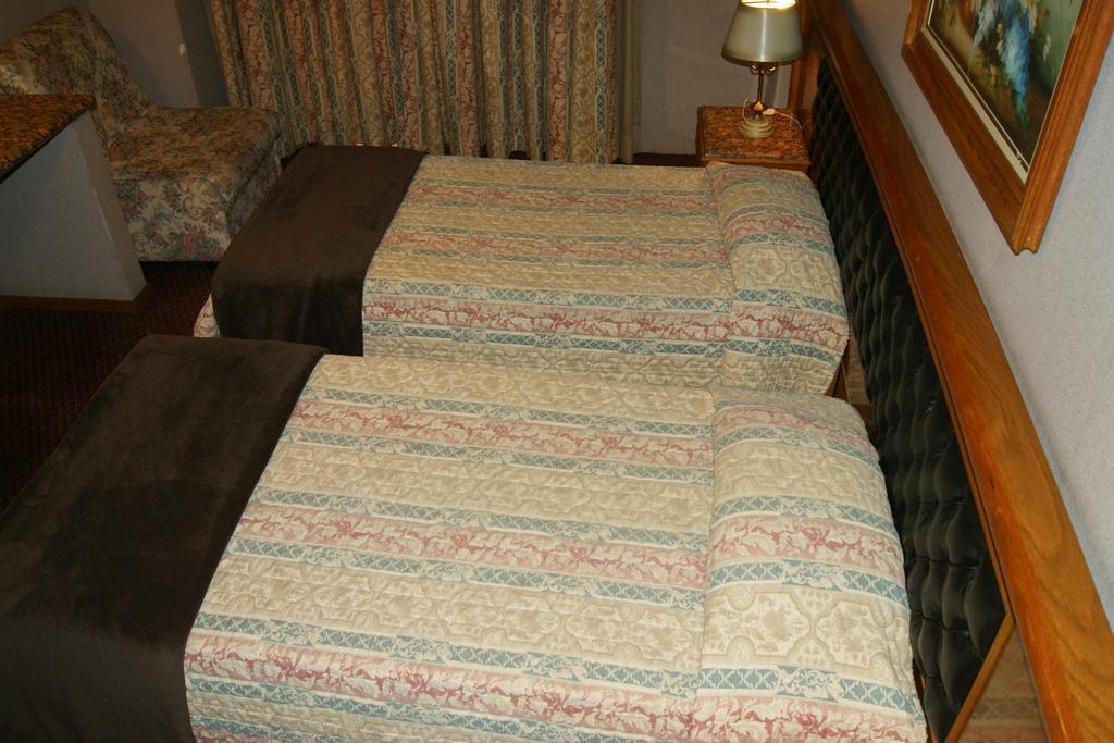 Hotel Republica Park 3*